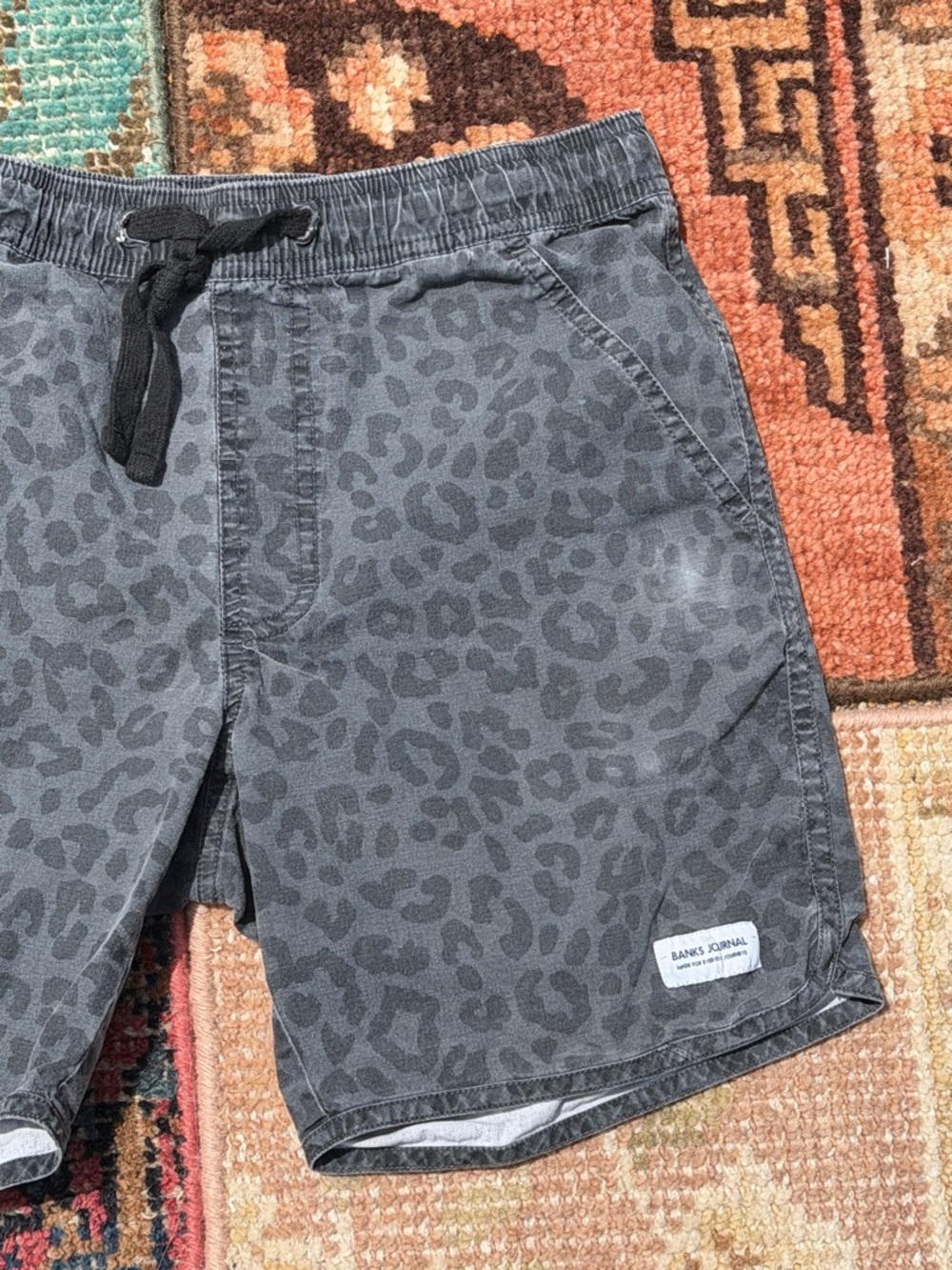 BANKS JOURNAL XS Gray Leopard Print Drawstring Shorts